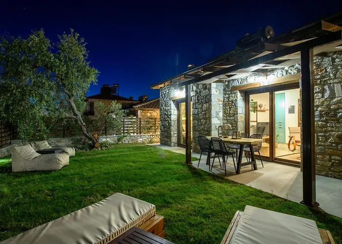 La Terra Petra * Skala Rachoni (Thasos)